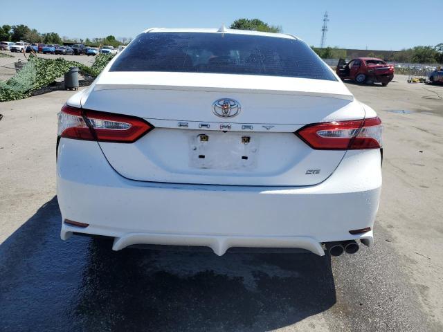2020 Toyota Camry Se - Фото 6