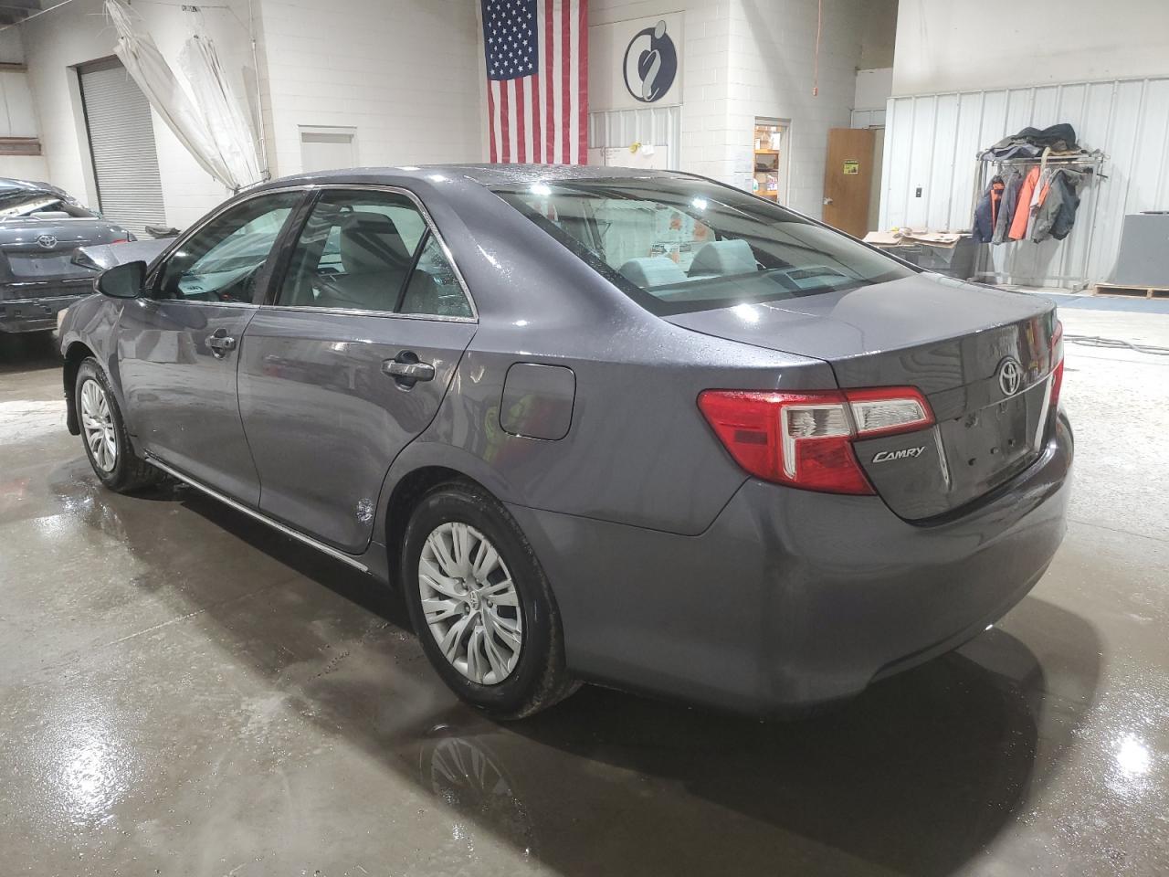 2014 TOYOTA CAMRY L - Image 2