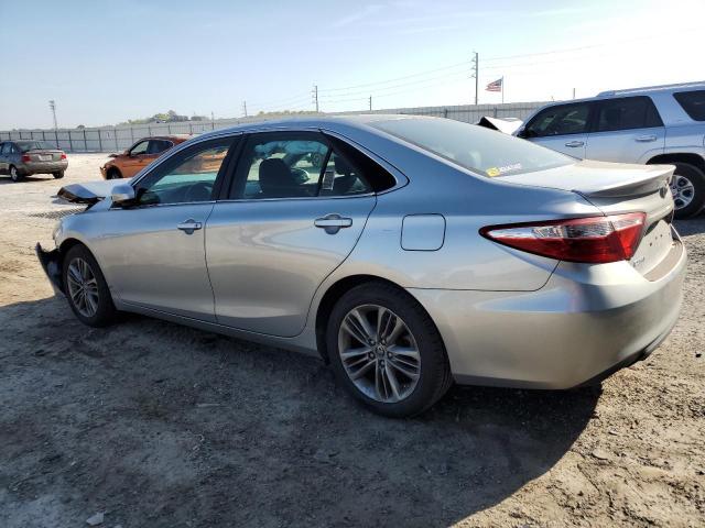 2015 Toyota Camry Le - Фото 2