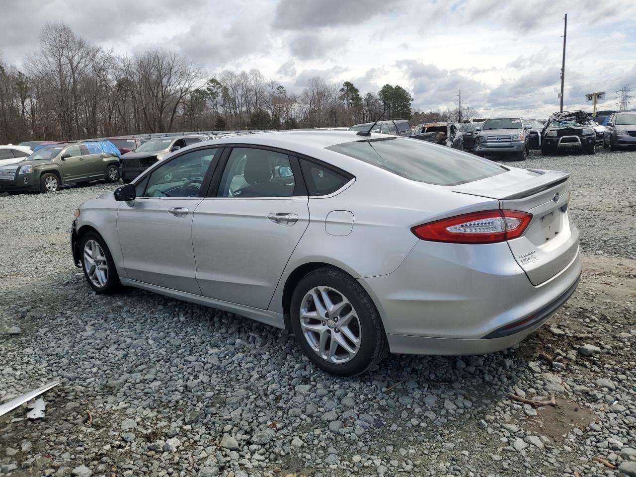 2013 FORD FUSION SE - Фото 2