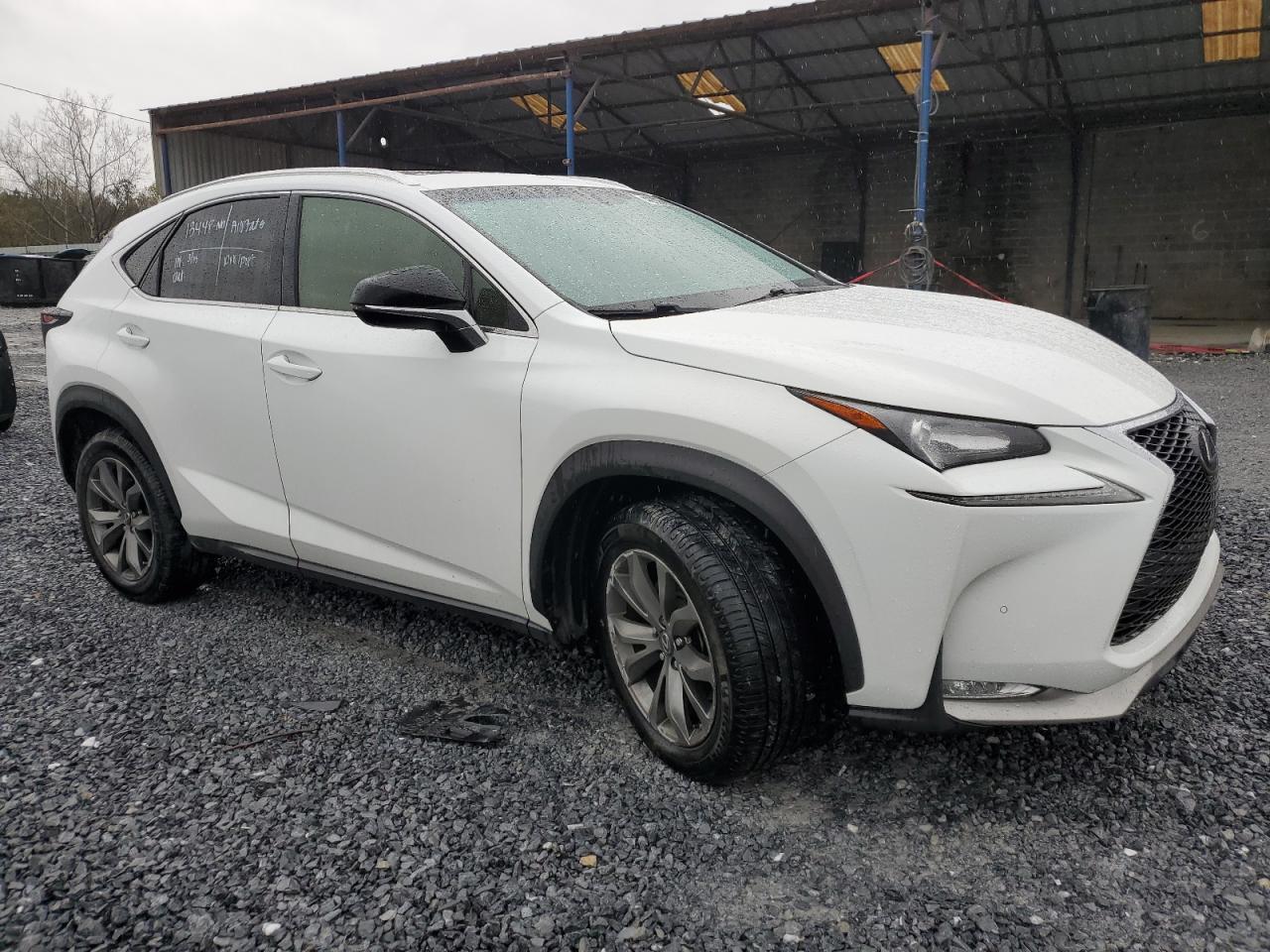 2016 LEXUS NX 200T BA - Фото 4