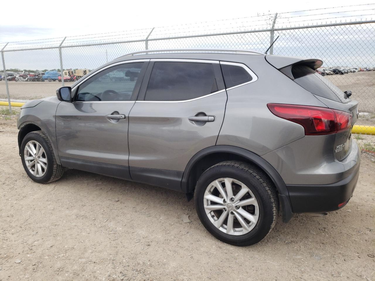 2017 NISSAN ROGUE SPOR - Image 2