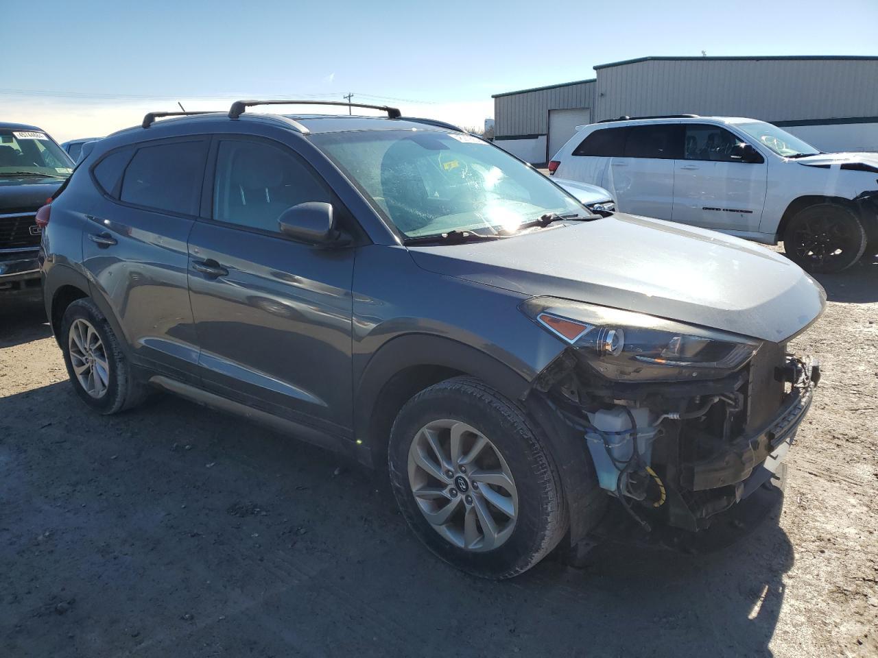 2016 HYUNDAI TUCSON LIM - Image 4
