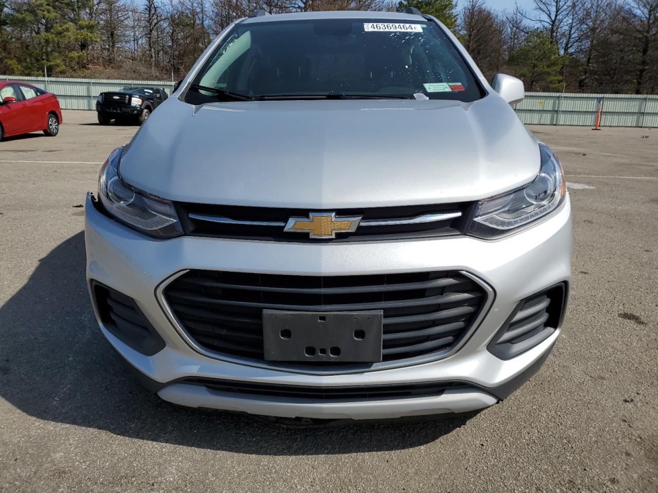 2019 CHEVROLET TRAX 1LT - Фото 5