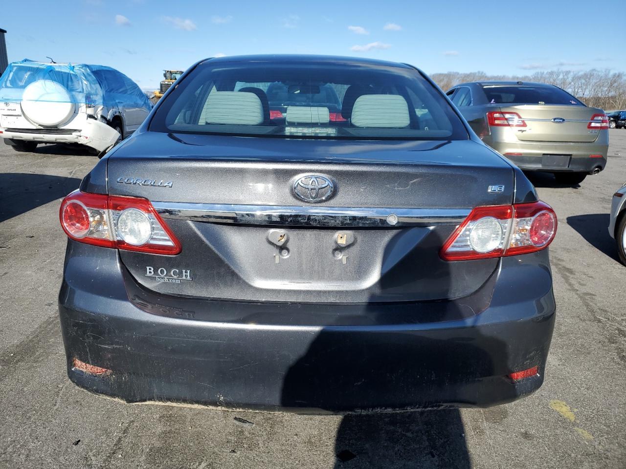 2013 TOYOTA COROLLA BA - Image 6