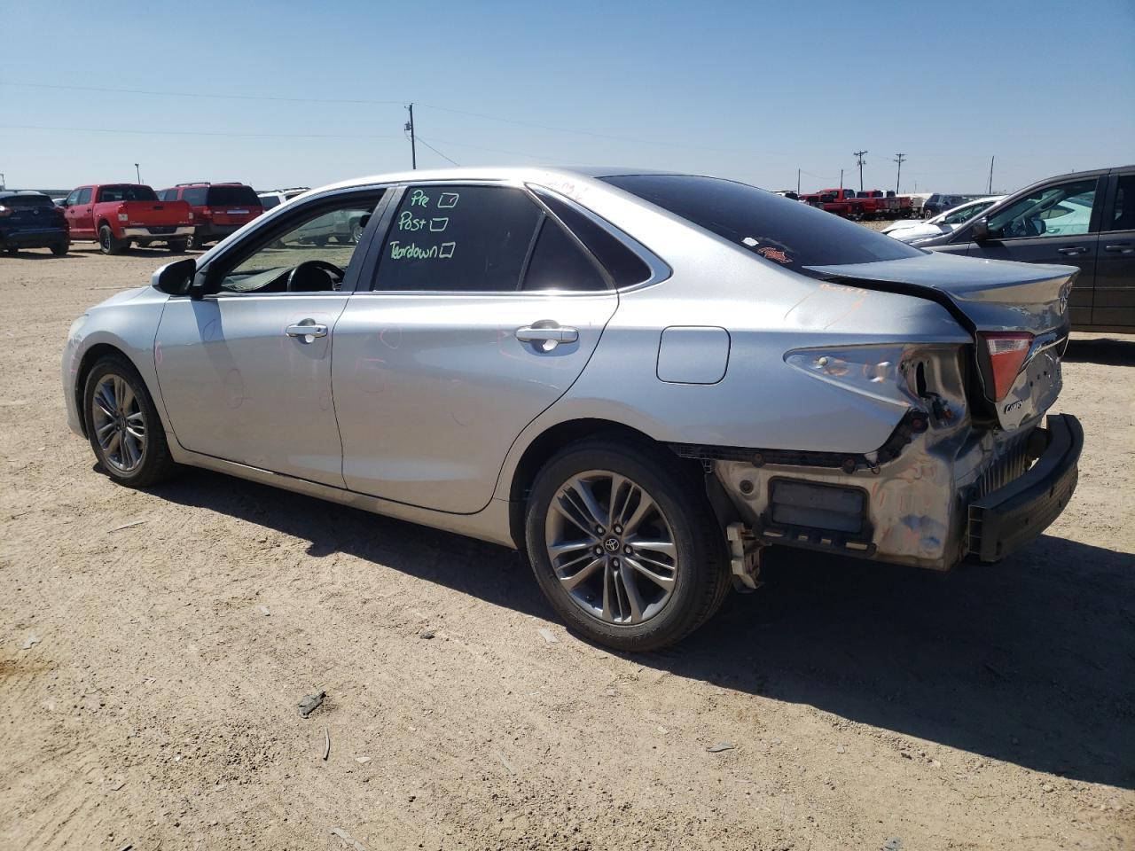 2016 TOYOTA CAMRY LE - Фото 2