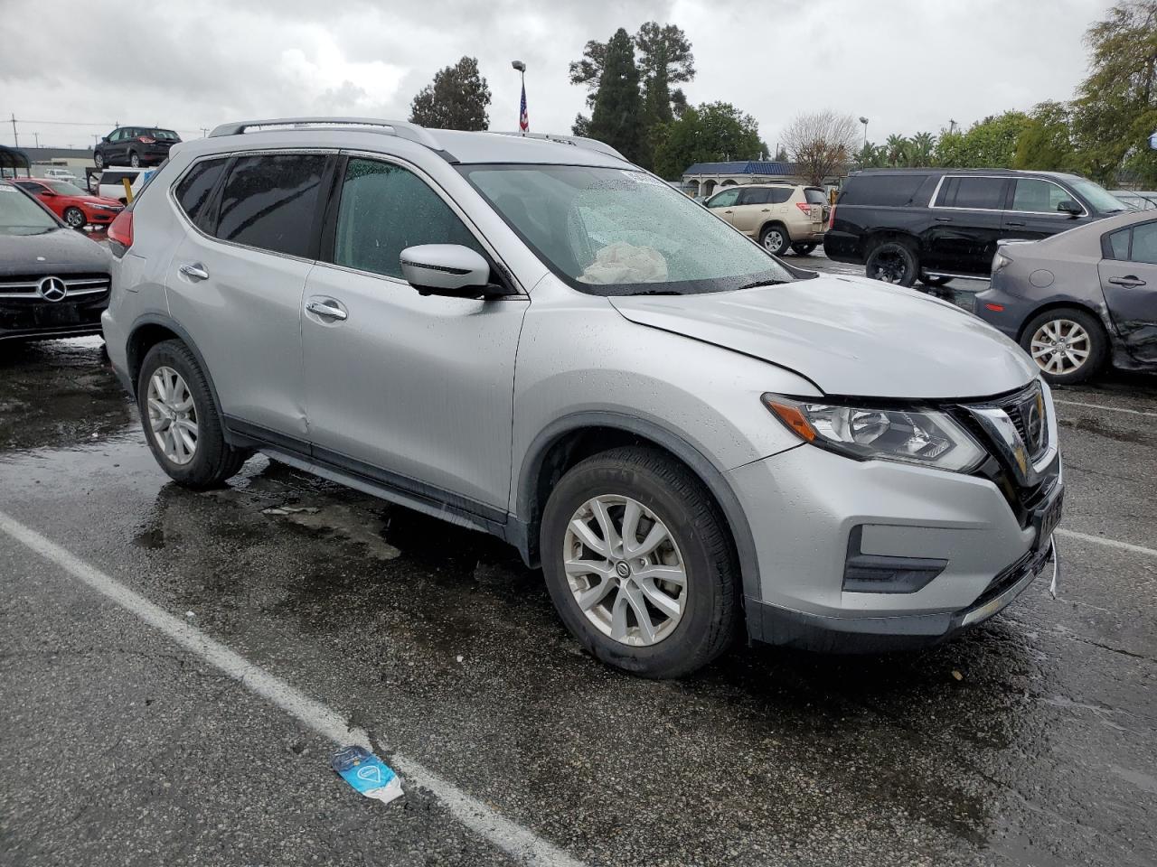 2017 NISSAN ROGUE S - Image 4