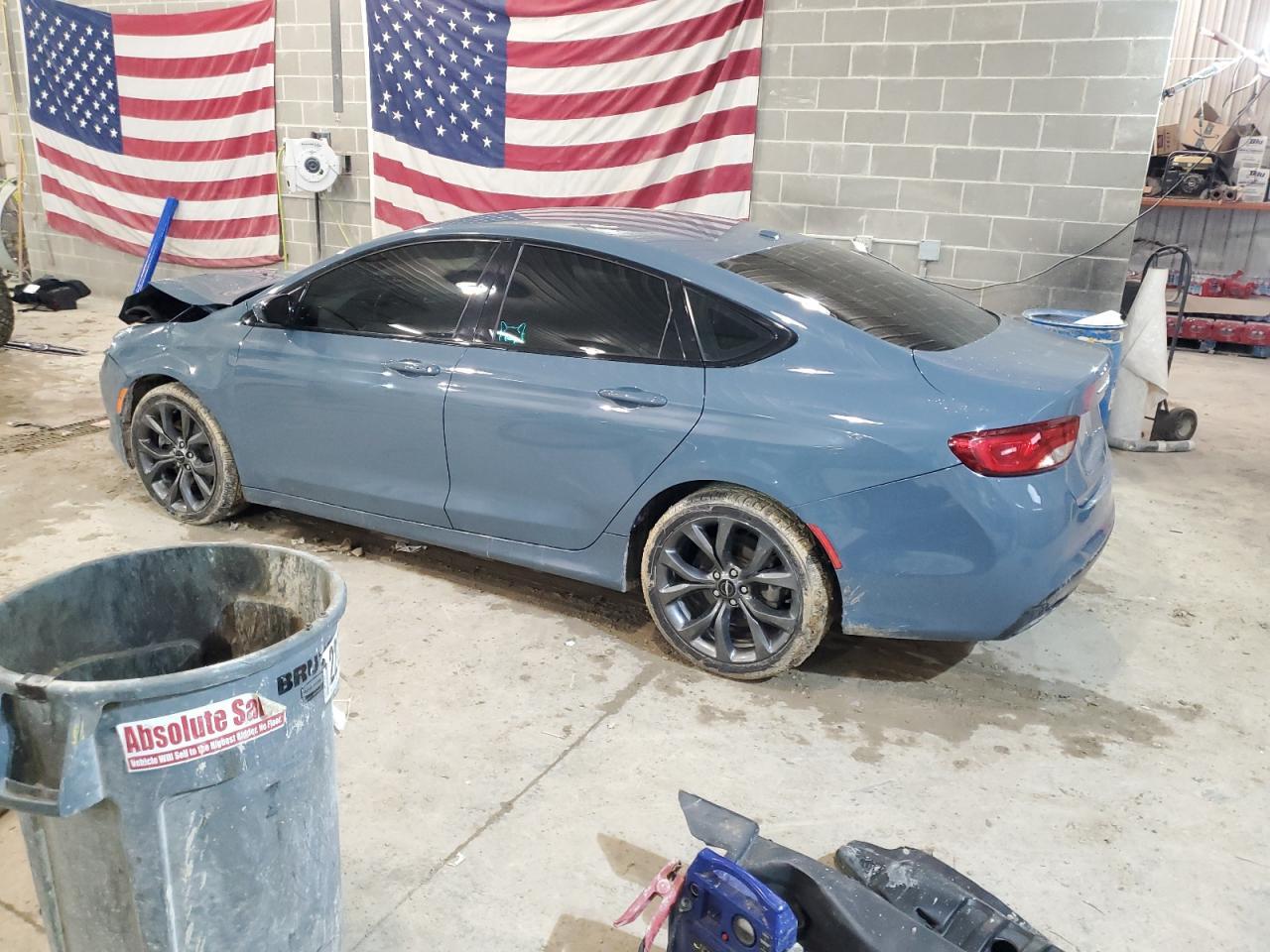 2015 CHRYSLER 200 S - Фото 2