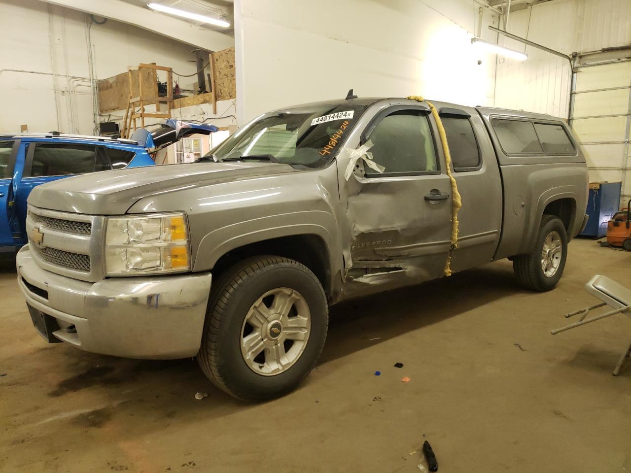 2013 CHEVROLET SILVERADO car image