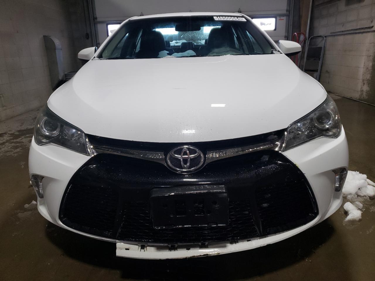2015 TOYOTA CAMRY LE - Image 5