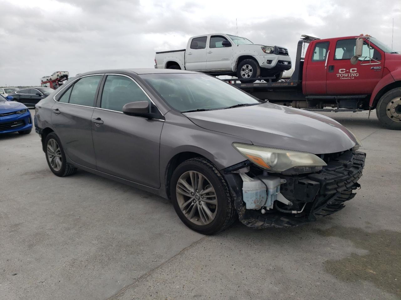 2015 TOYOTA CAMRY LE - Image 4