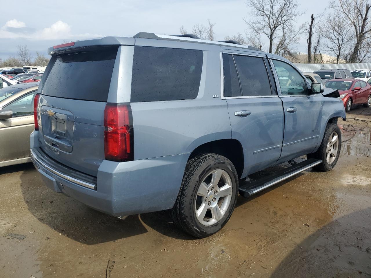 2015 CHEVROLET TAHOE K150 - Фото 3