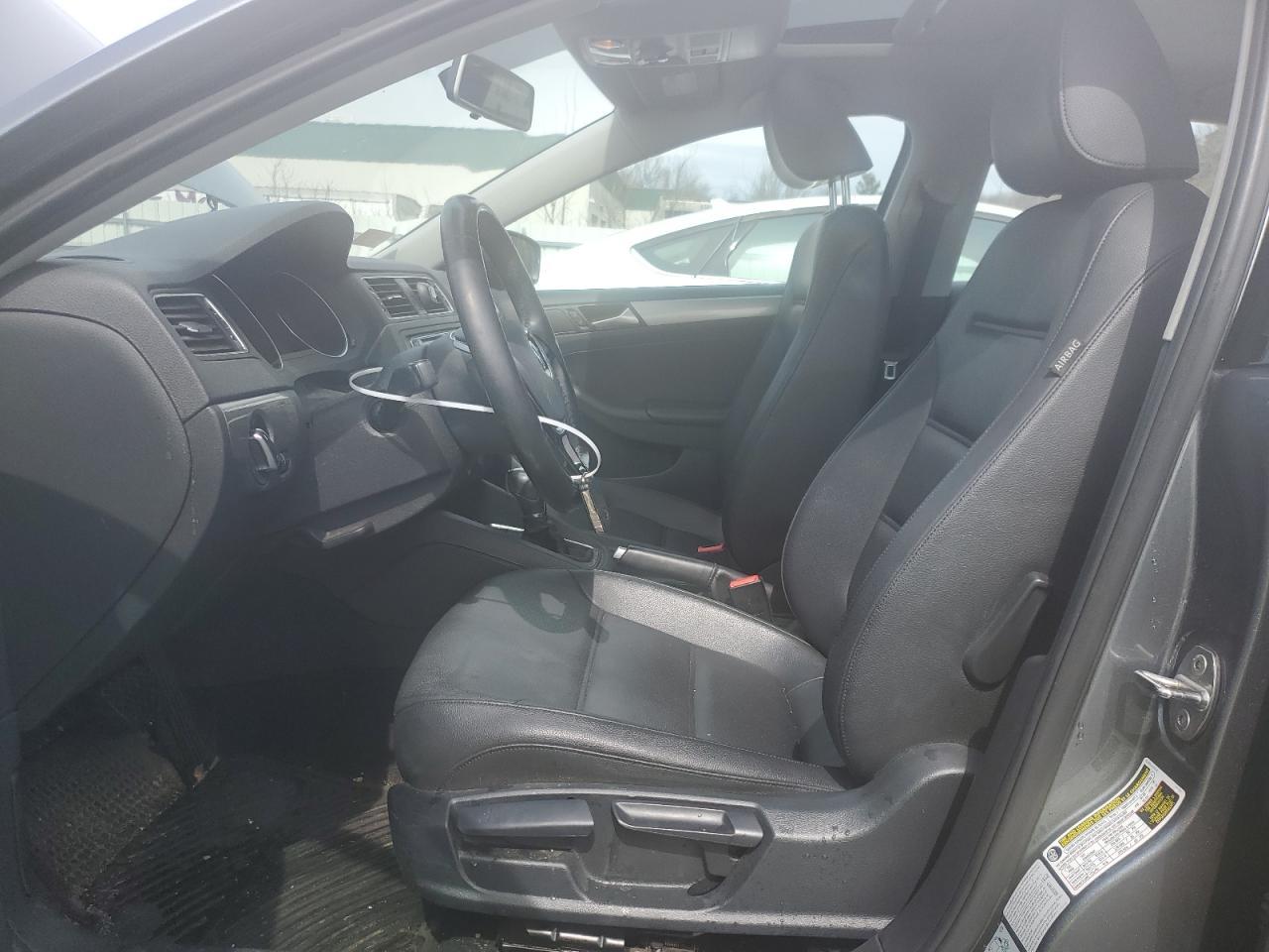 2017 VOLKSWAGEN JETTA SE - Фото 7