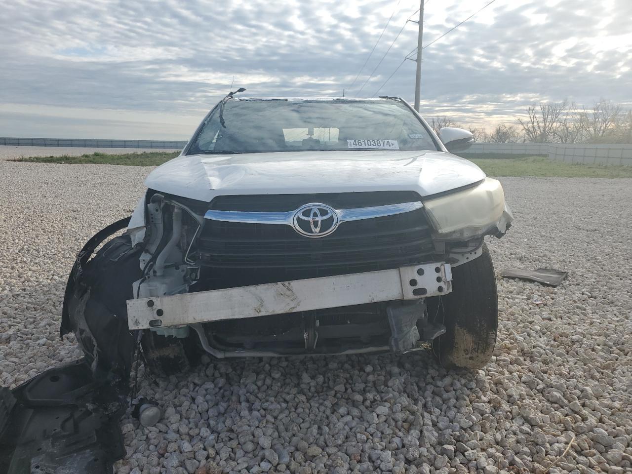 2015 TOYOTA HIGHLANDER - Фото 5