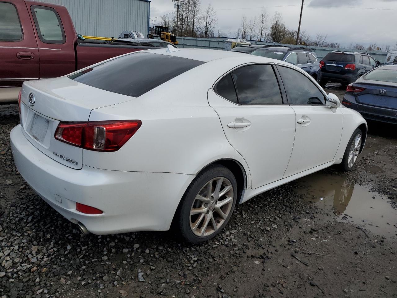 2011 LEXUS IS 250 - Image 3