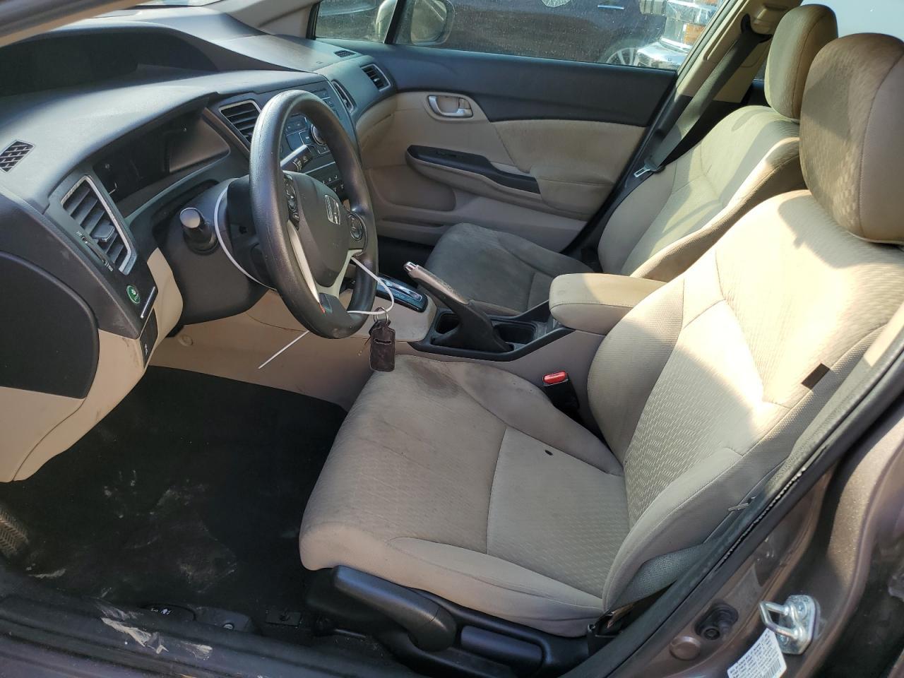 2015 HONDA CIVIC LX - Фото 7