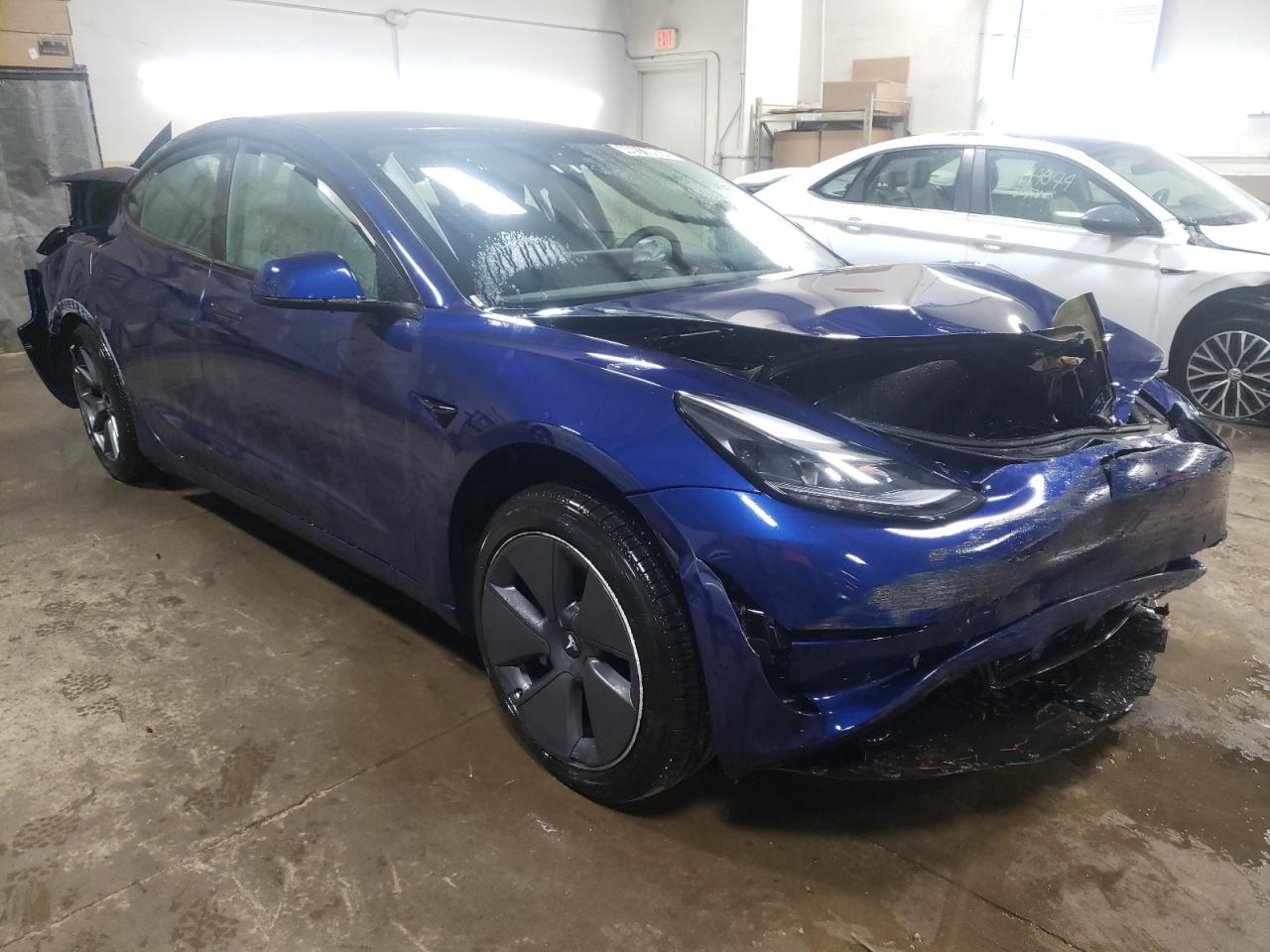 2022 TESLA MODEL 3 - Image 4