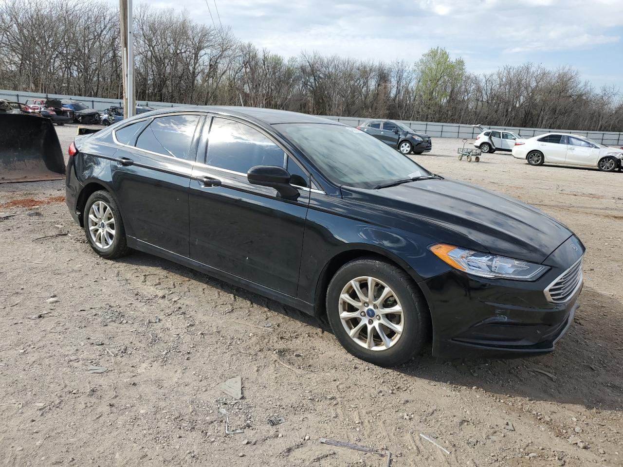 2017 FORD FUSION S - Фото 4