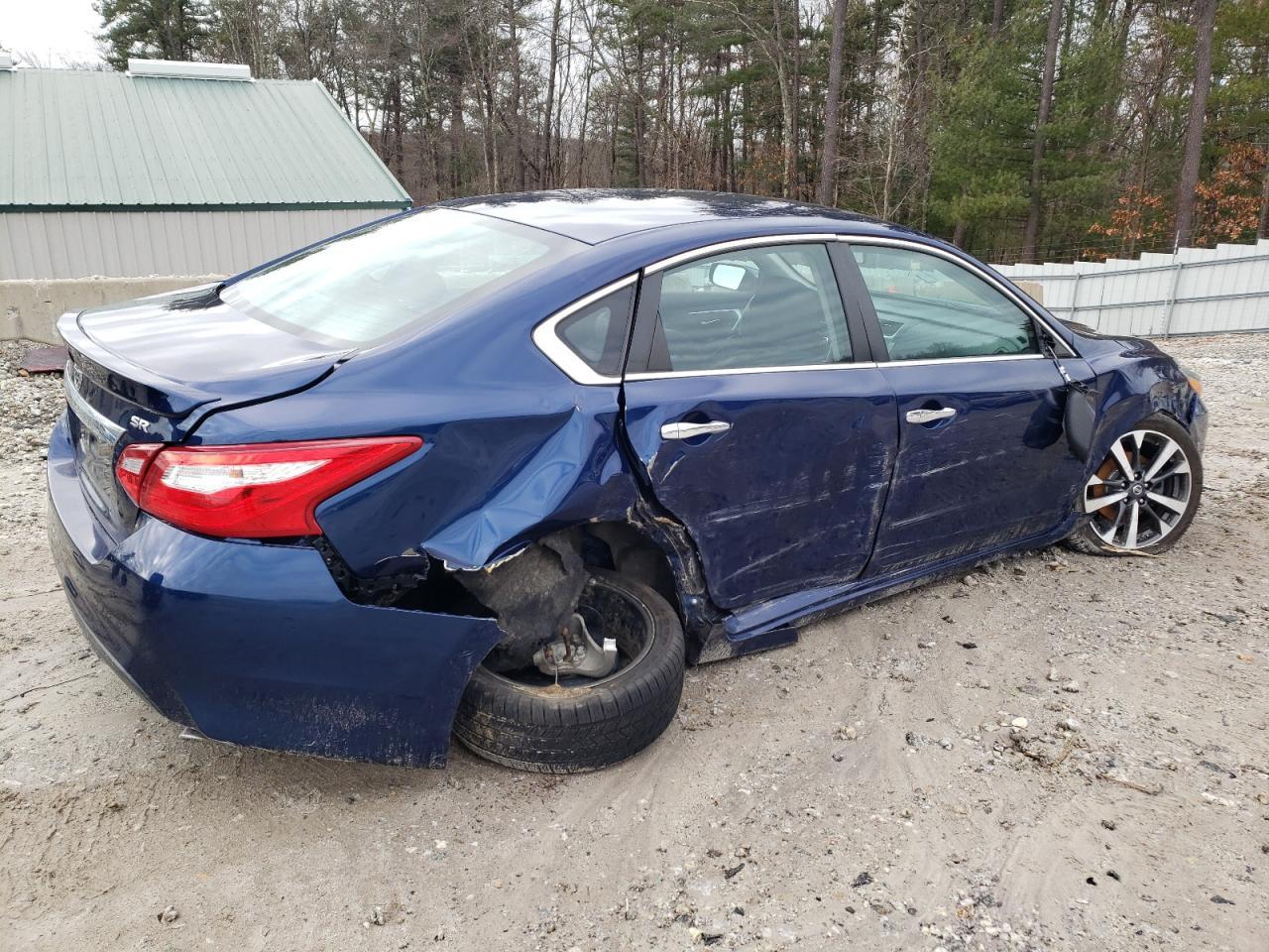 2016 NISSAN ALTIMA 2.5 - Фото 3