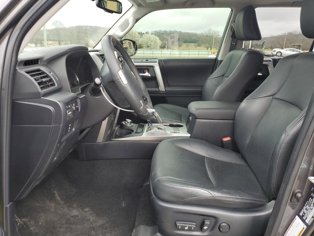 2019 TOYOTA 4RUNNER SR - Image 7
