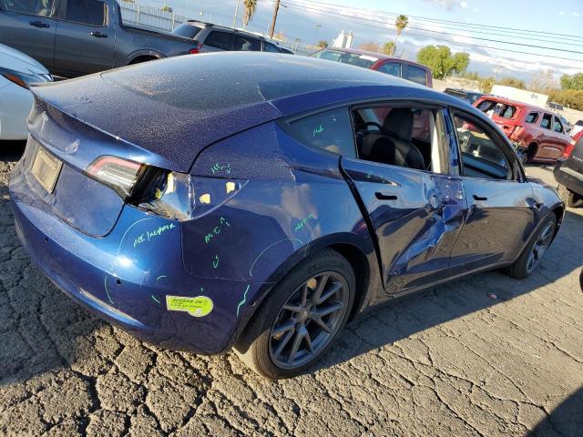 2022 Tesla Model 3 - Фото 3