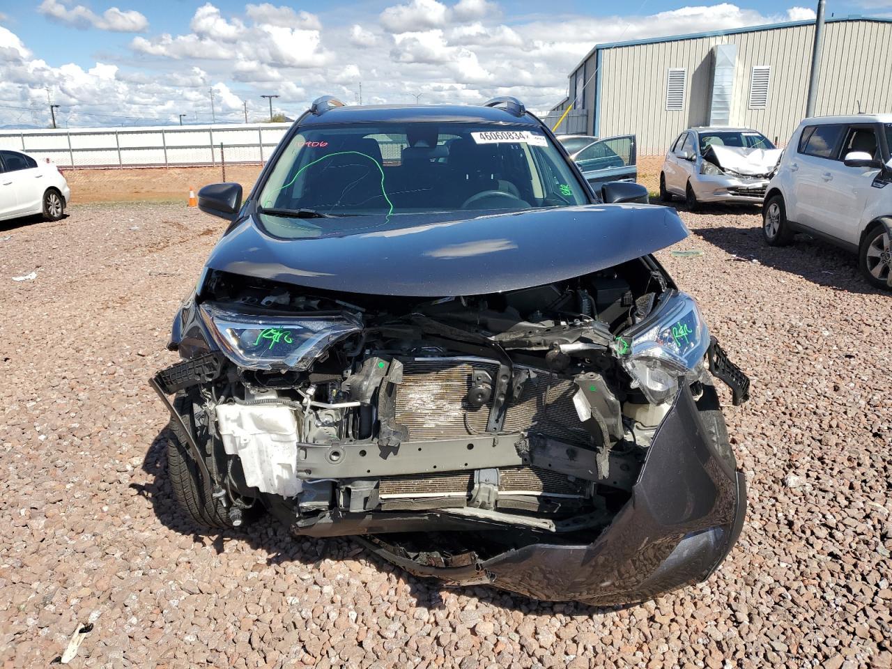2018 TOYOTA RAV4 LE - Image 5