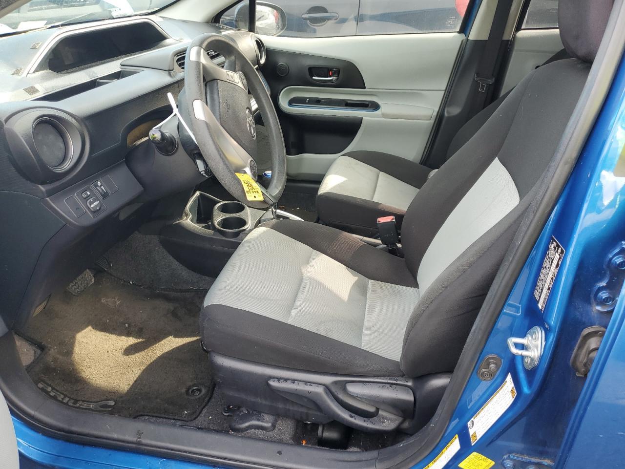 2013 TOYOTA PRIUS C - Фото 7