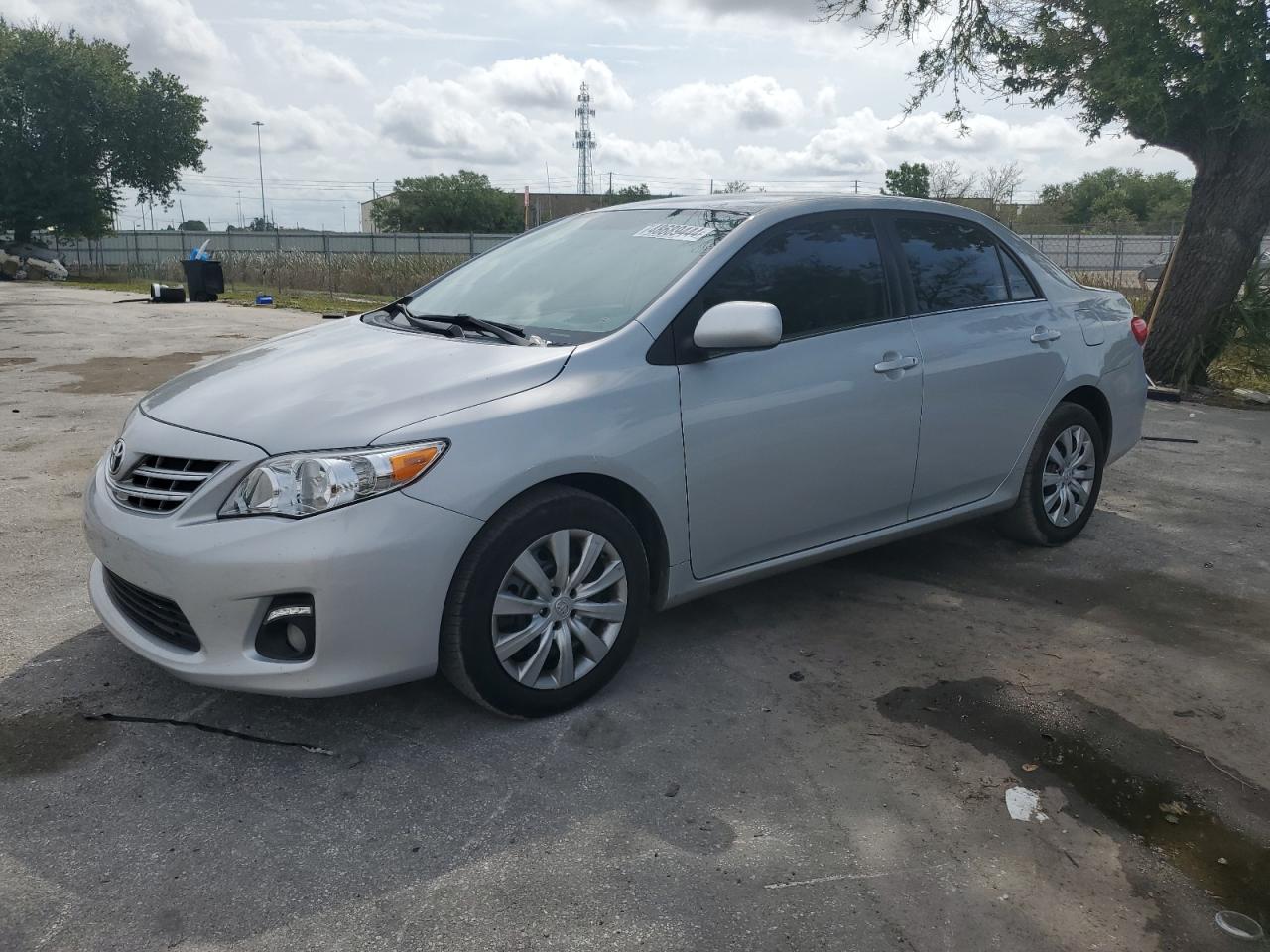 2013 TOYOTA COROLLA BA