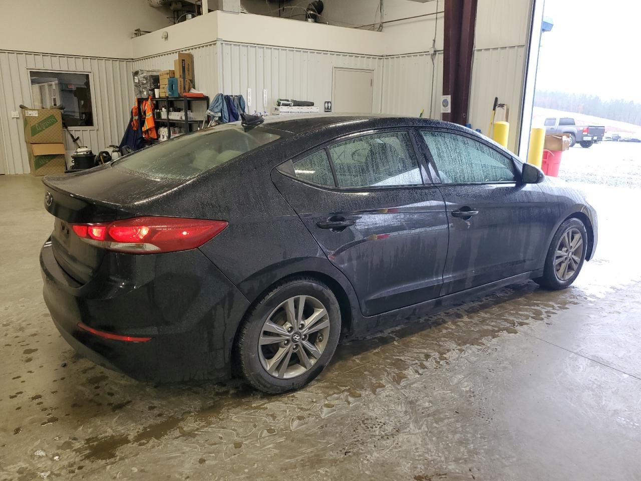 2017 HYUNDAI ELANTRA SE - Фото 3