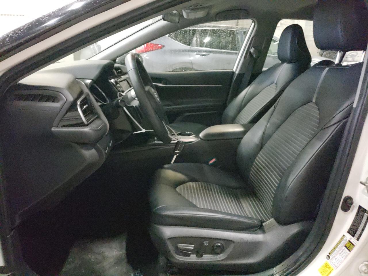 2020 TOYOTA CAMRY SE - Image 7