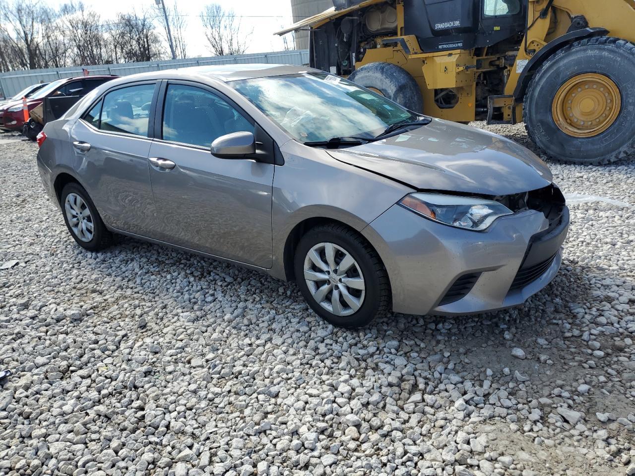 2014 TOYOTA COROLLA L - Фото 4