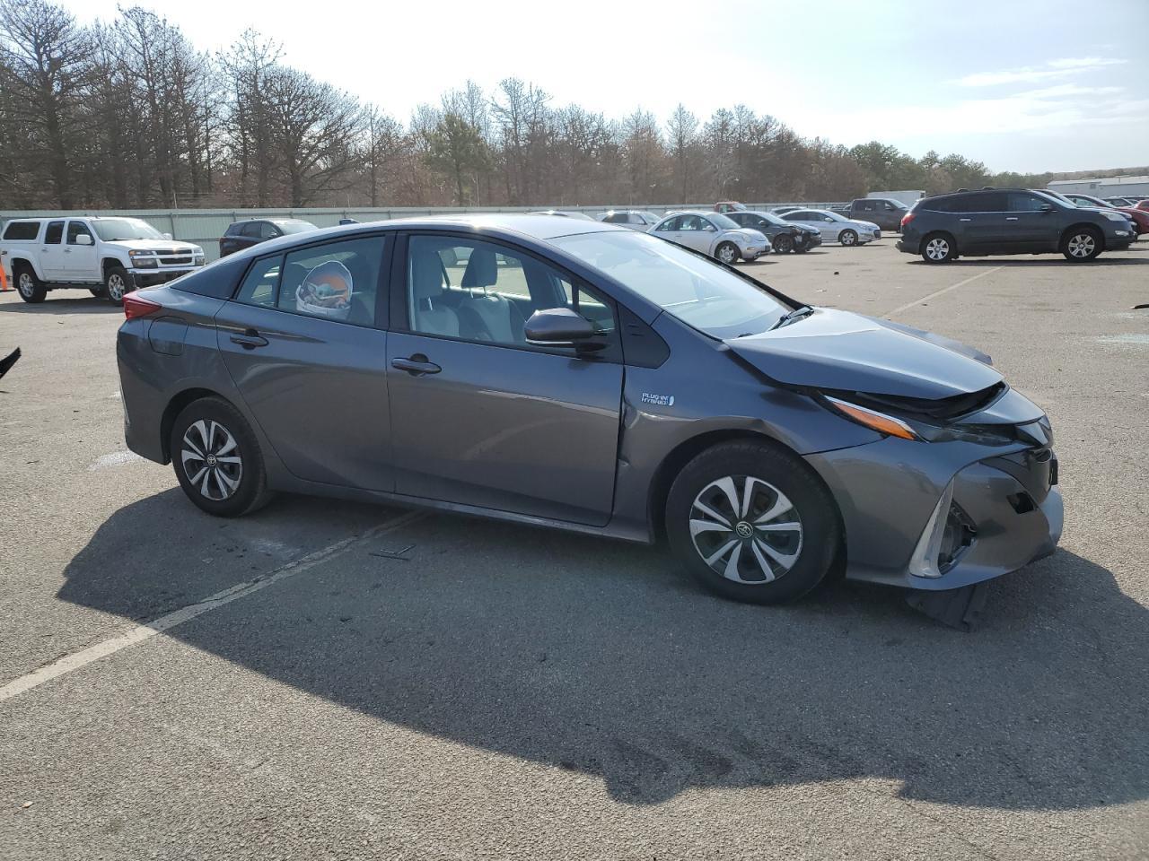 2018 TOYOTA PRIUS PRIM - Image 4