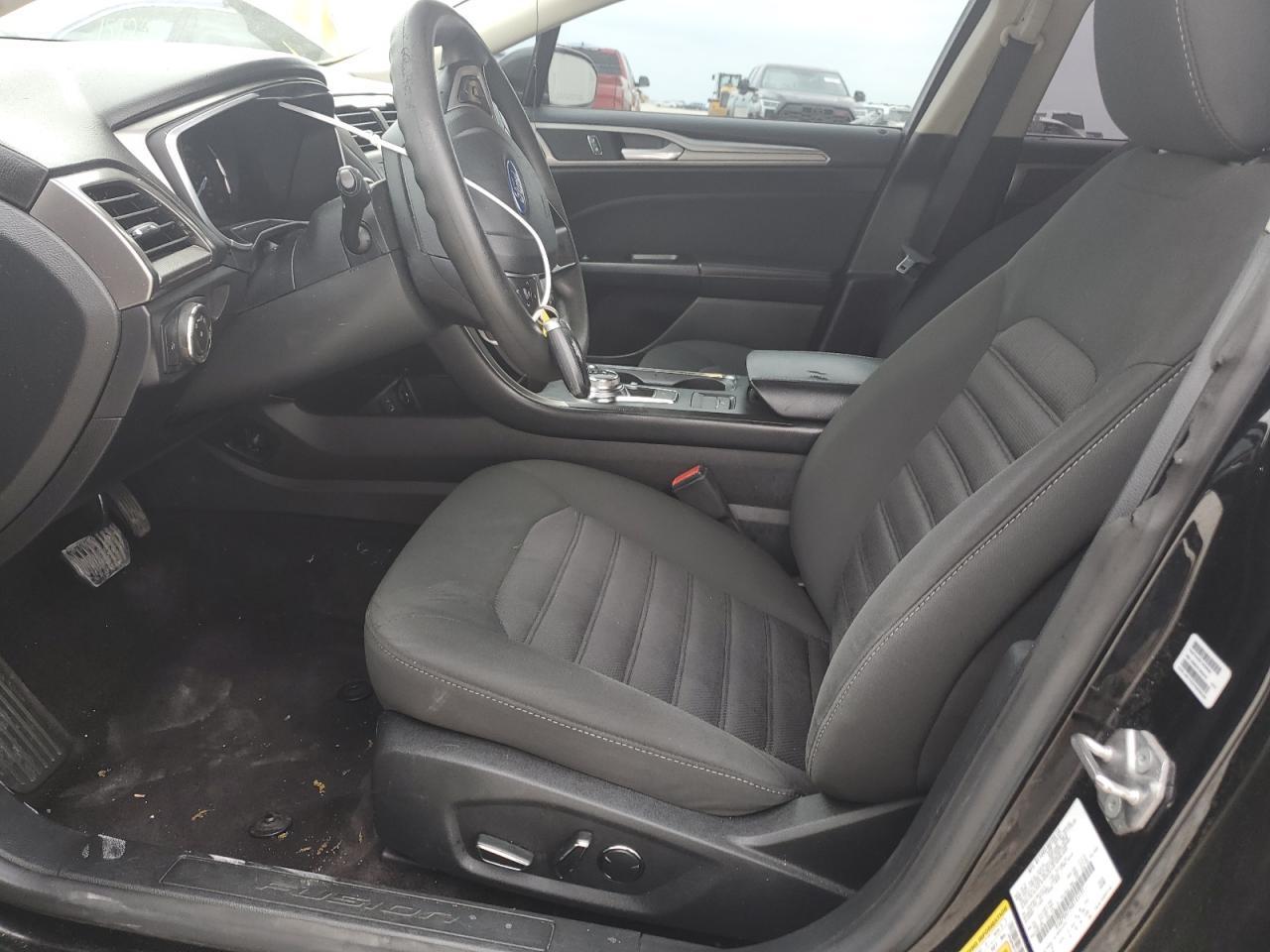 2017 FORD FUSION SE - Фото 7