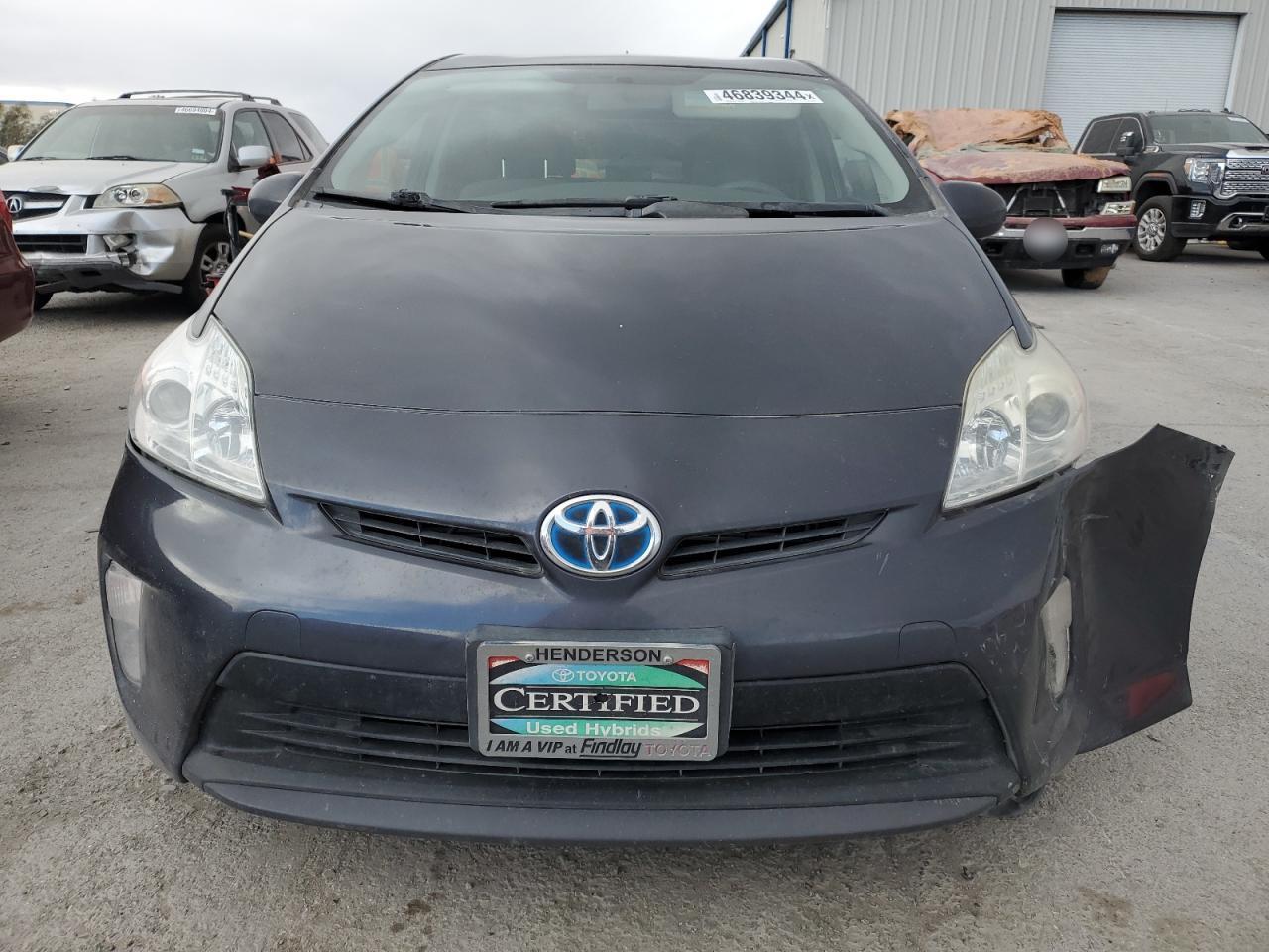 2015 TOYOTA PRIUS - Фото 5