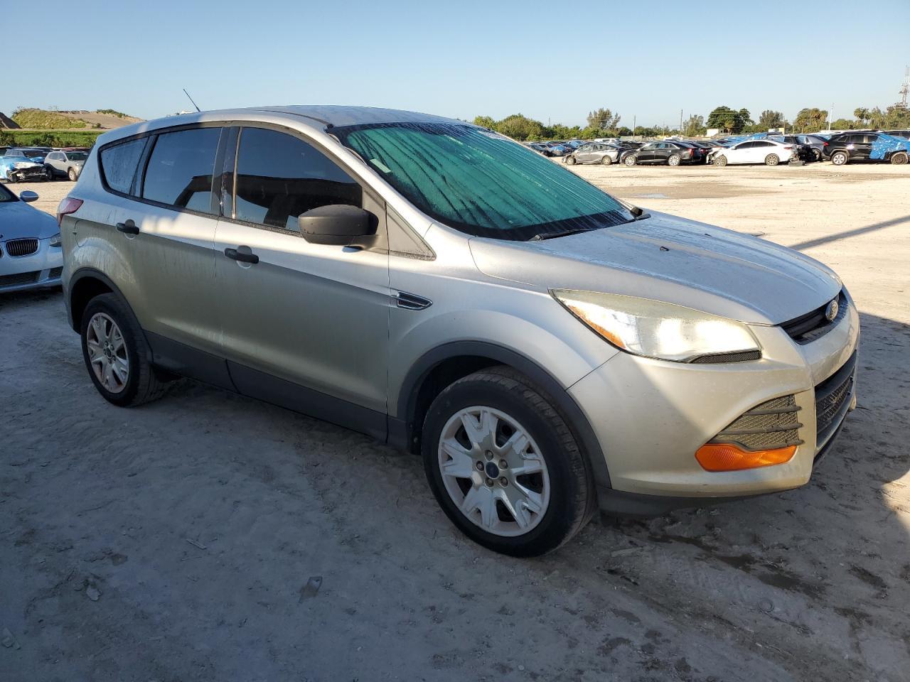 2013 FORD ESCAPE S - Image 4