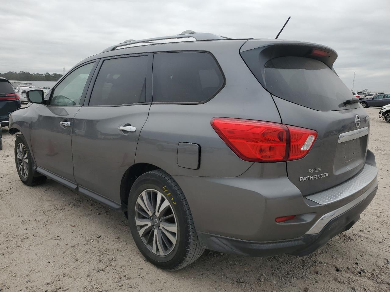 2018 NISSAN PATHFINDER - Image 2