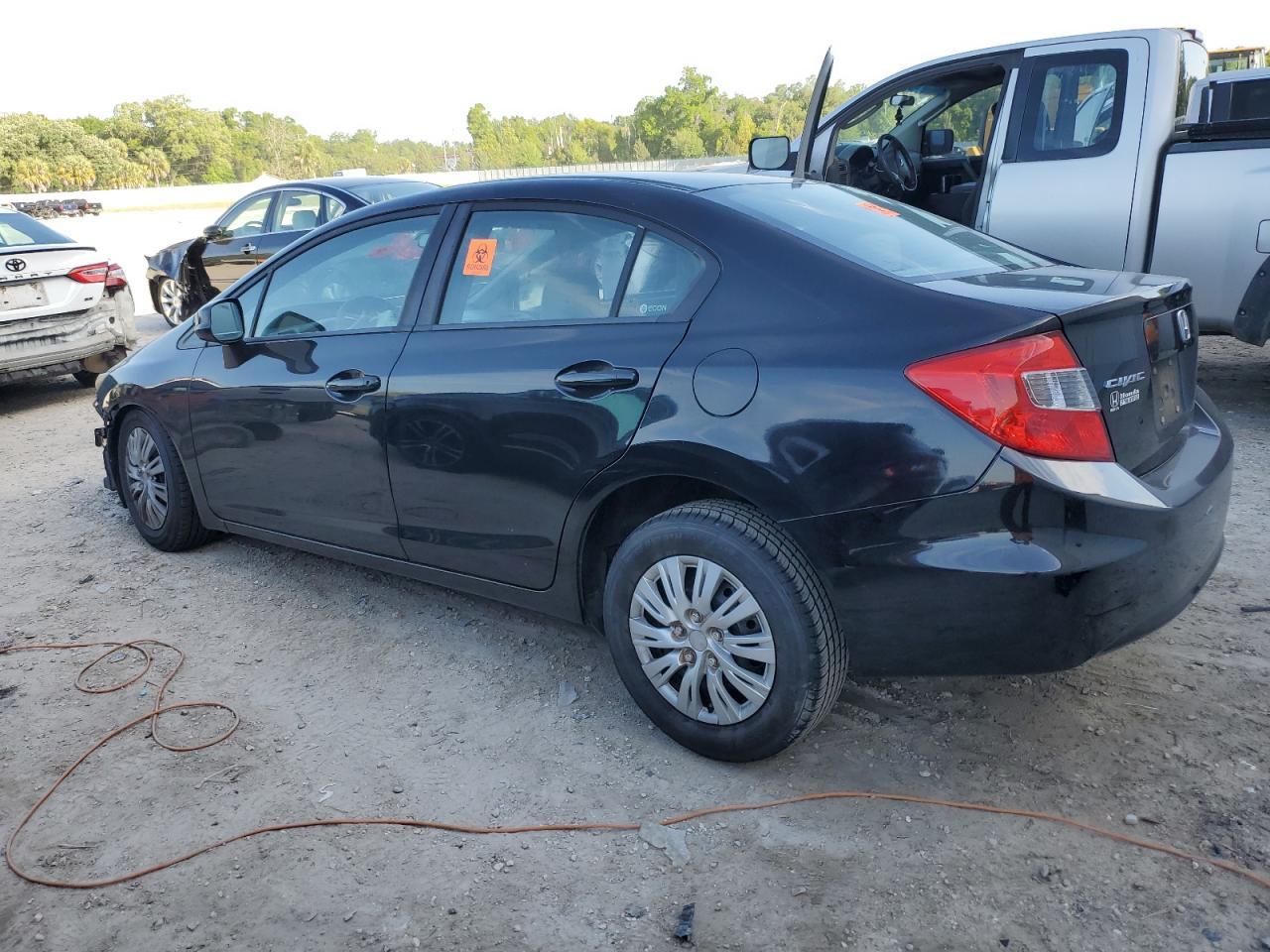 2012 HONDA CIVIC LX - Image 2