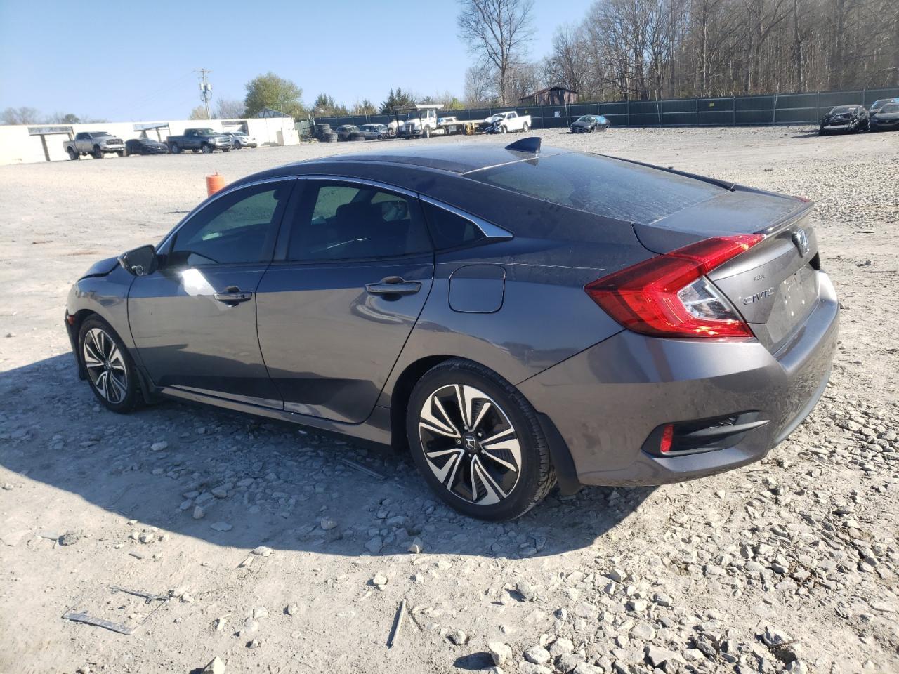 2018 HONDA CIVIC EX - Image 2