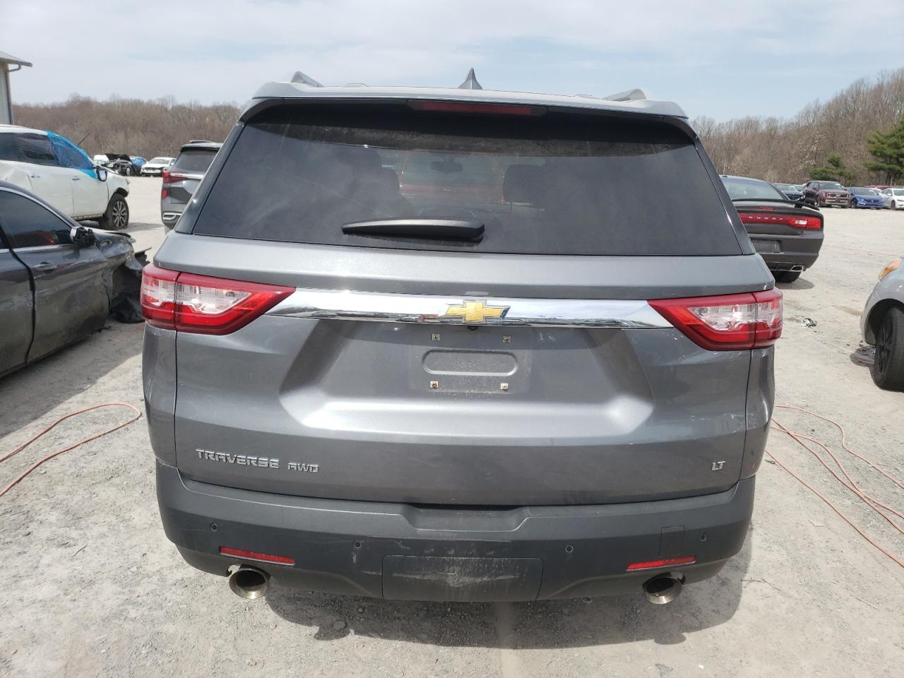 2018 CHEVROLET TRAVERSE L - Фото 6