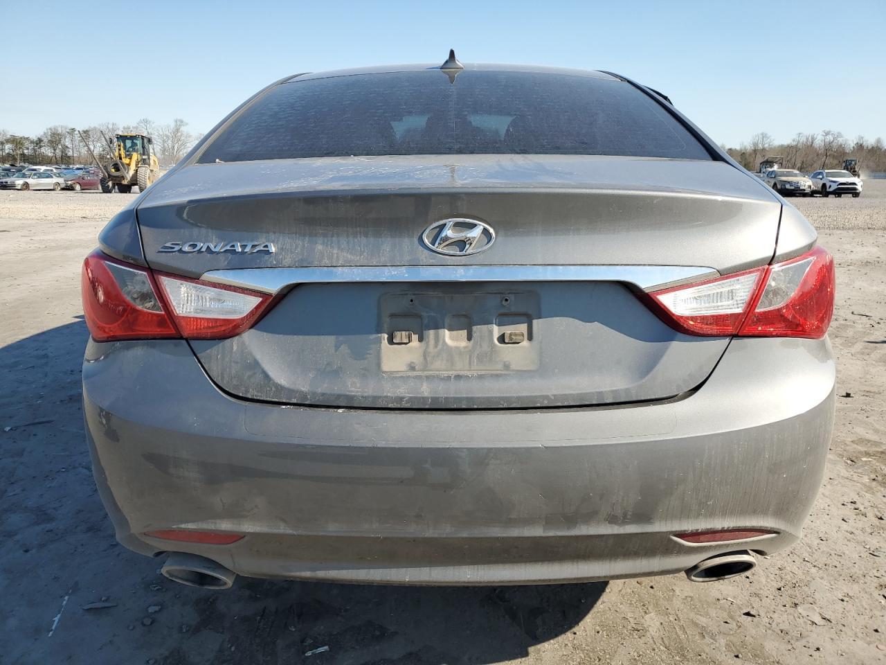 2013 HYUNDAI SONATA SE - Image 6