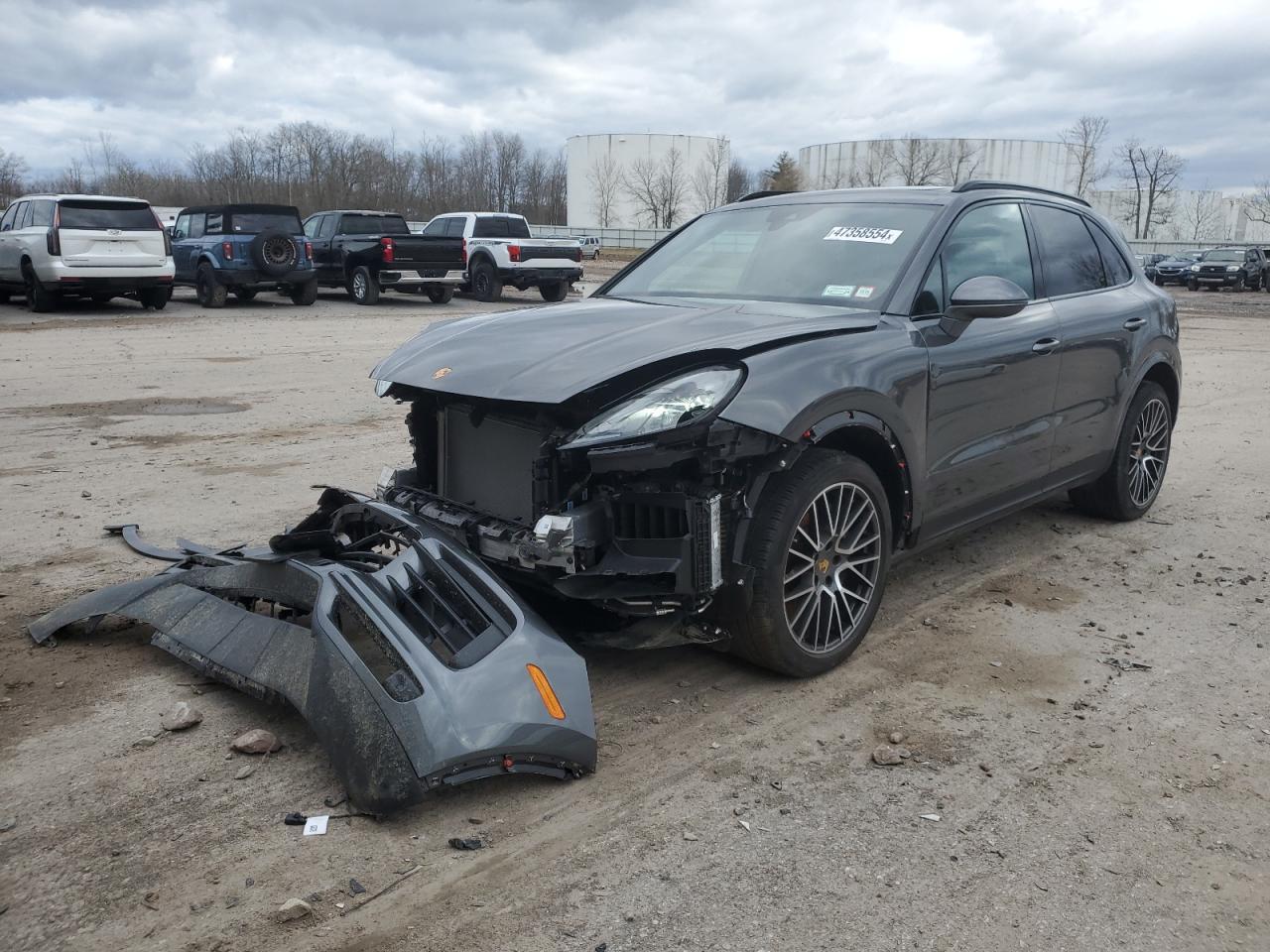 2023 PORSCHE CAYENNE BA car image