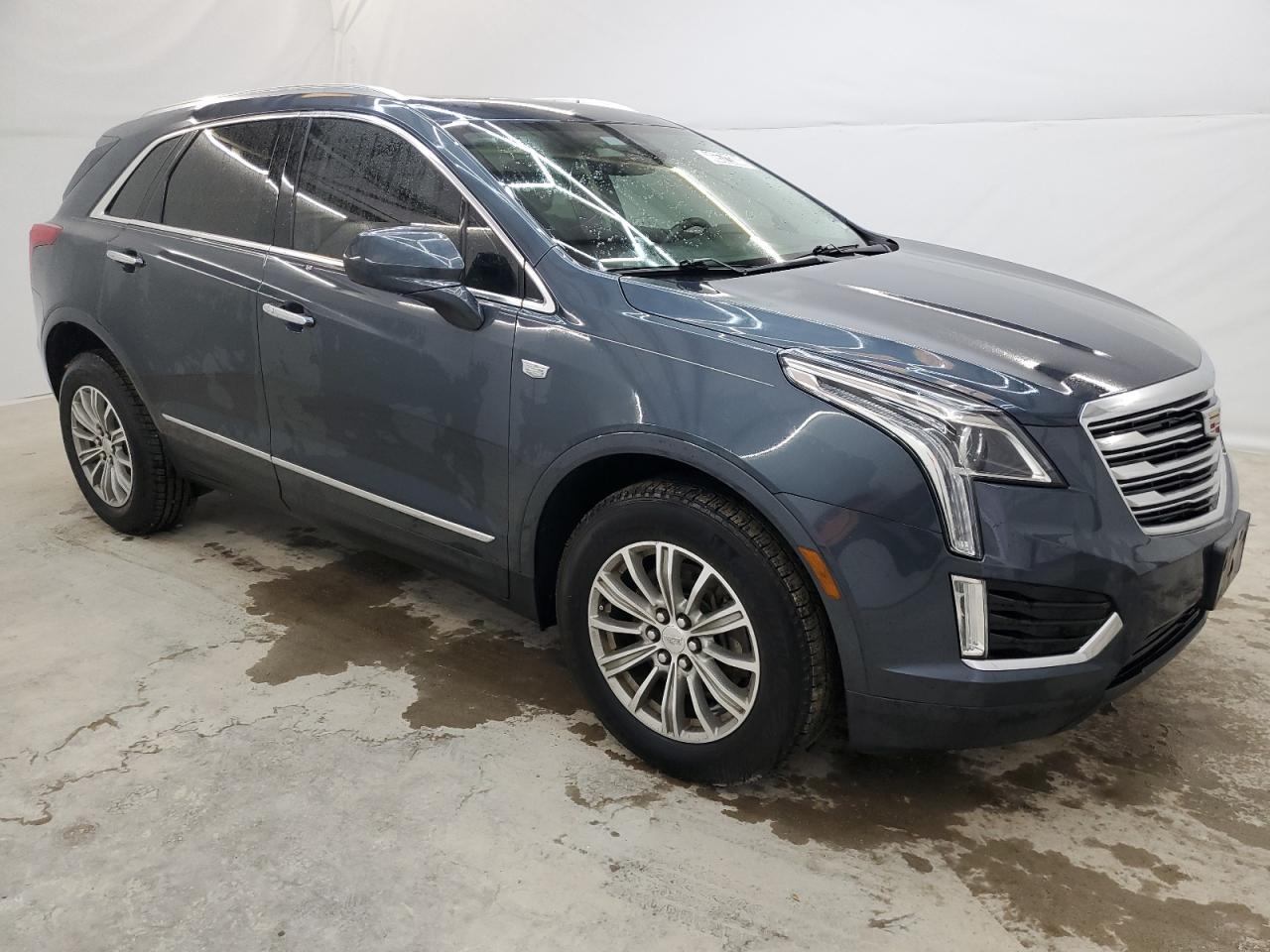 2019 CADILLAC XT5 LUXURY - Image 4