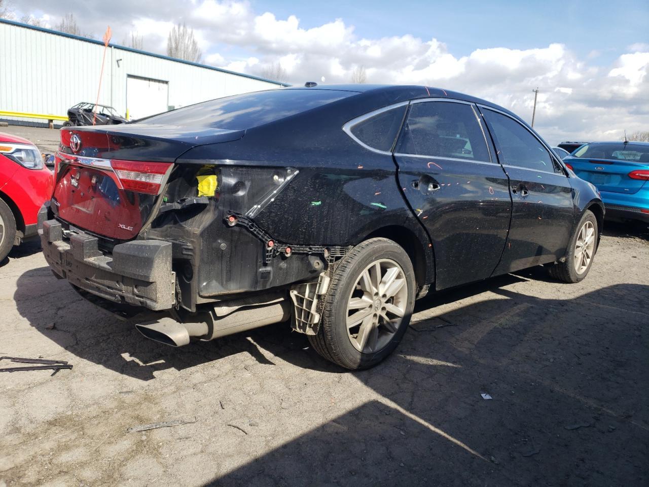 2015 TOYOTA AVALON XLE - Image 3