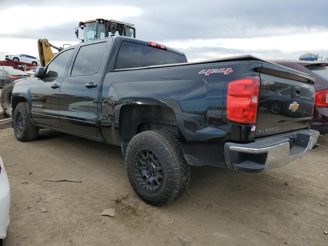 2015 CHEVROLET SILVERADO - Image 2