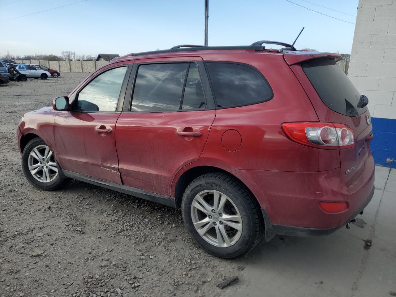 2010 HYUNDAI SANTA FE S - Image 2