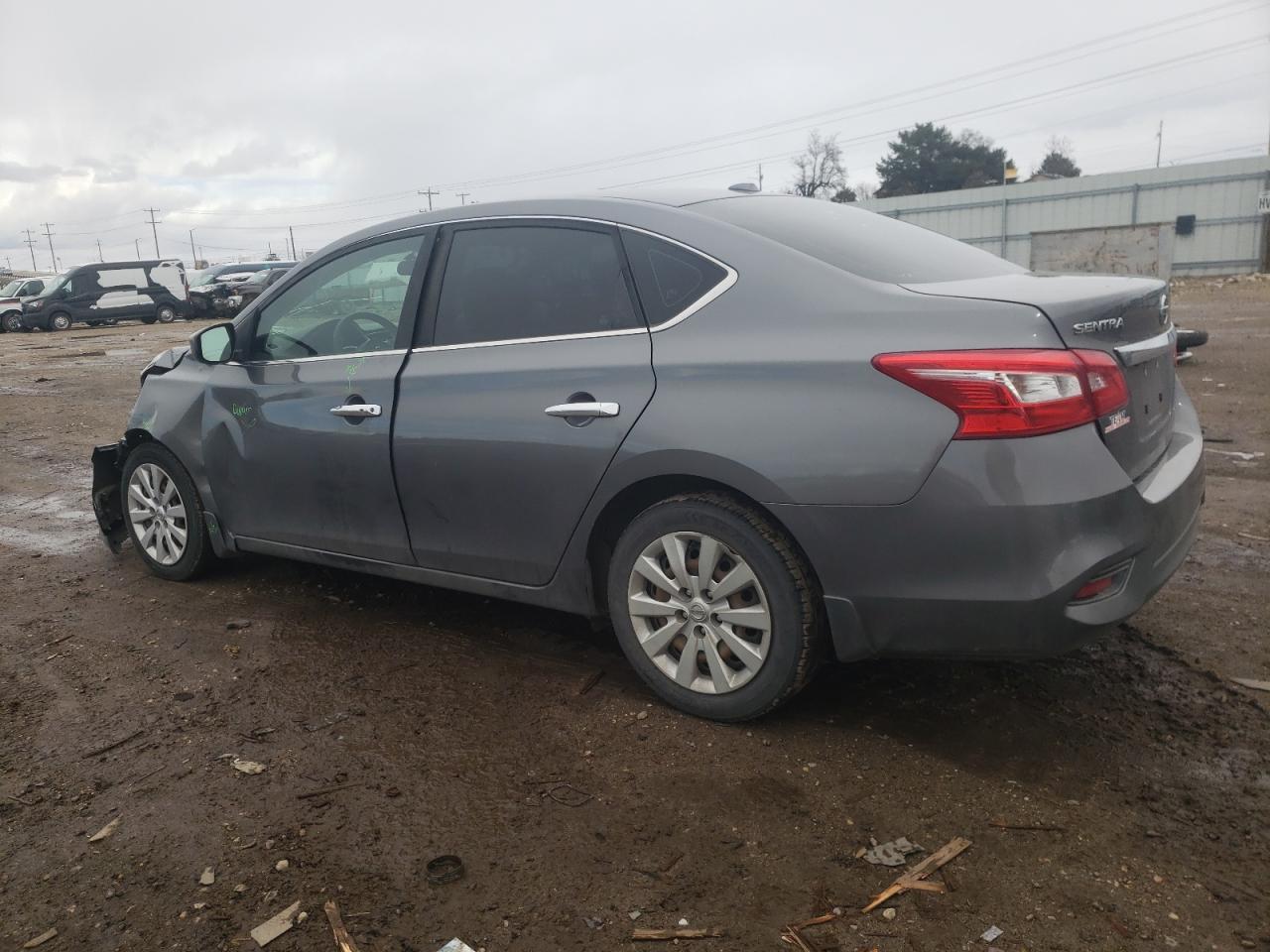 2017 NISSAN SENTRA S - Фото 2