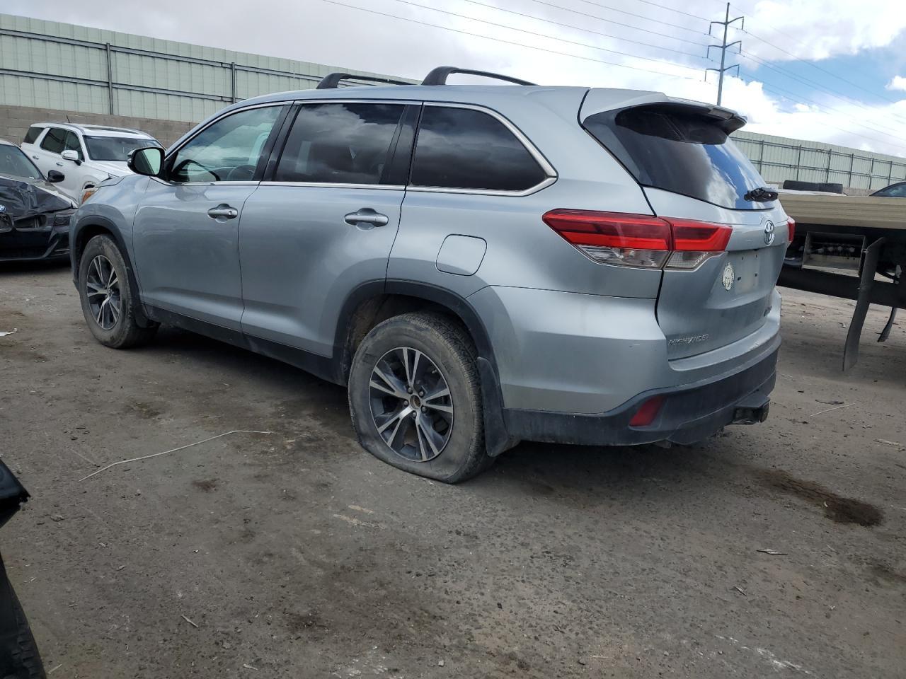 2019 TOYOTA HIGHLANDER - Фото 2