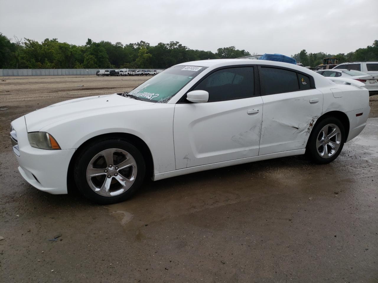 2013 DODGE CHARGER SE