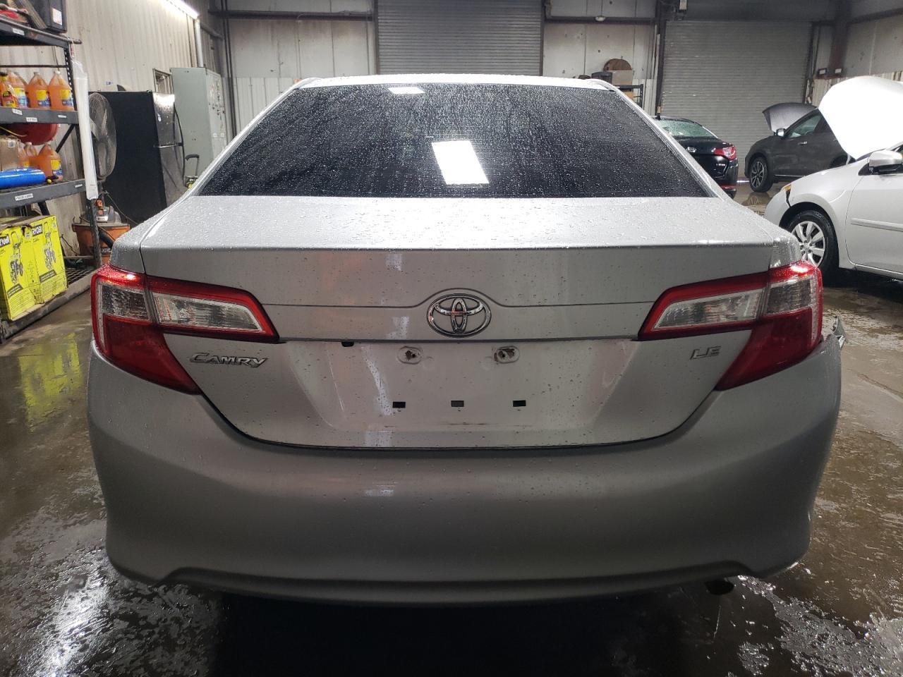 2014 TOYOTA CAMRY L - Image 6