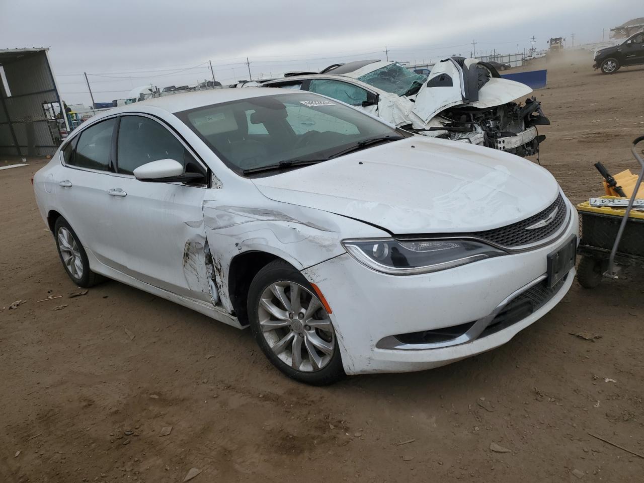 2015 CHRYSLER 200 C - Image 4